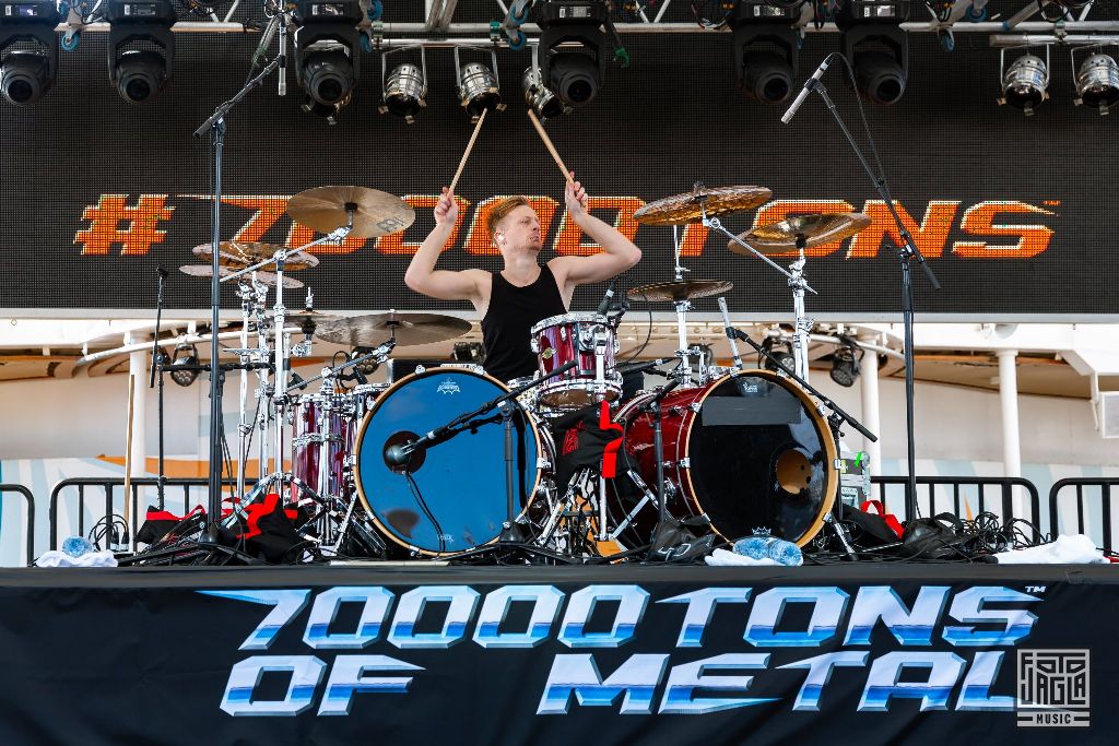 70000 Tons of Metal 2019
Subway To Sally - Pooldeck Stage