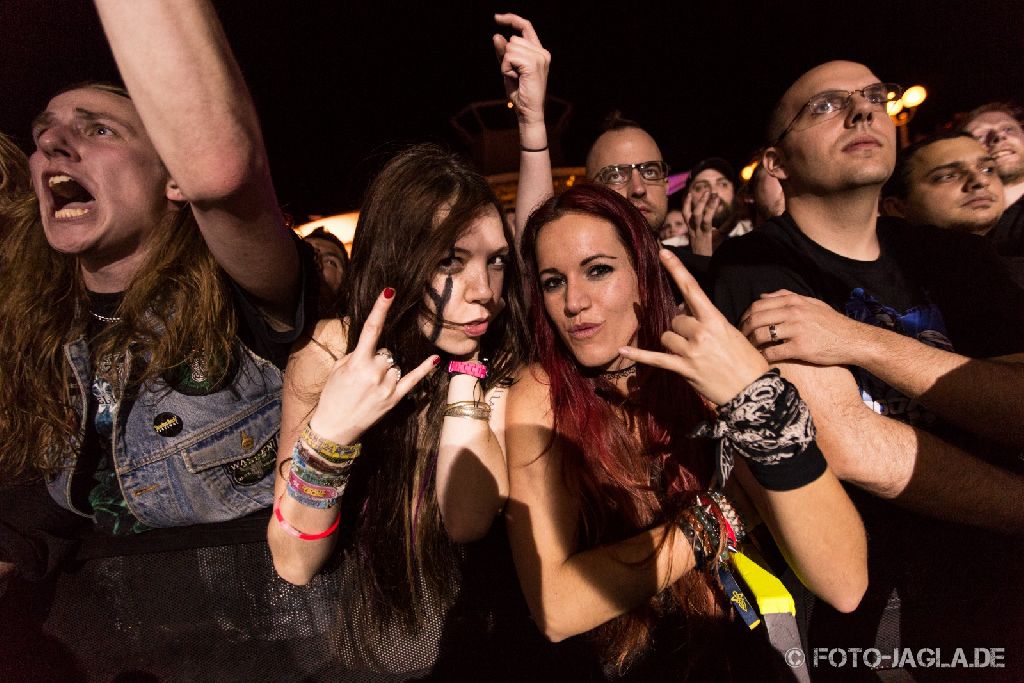 70000 Tons of Metal 2014 ::. Crowd @ Finntroll