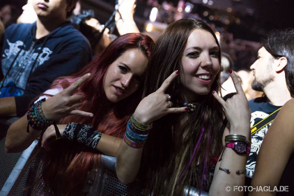 70000 Tons of Metal 2014 ::. Crowd @ Finntroll