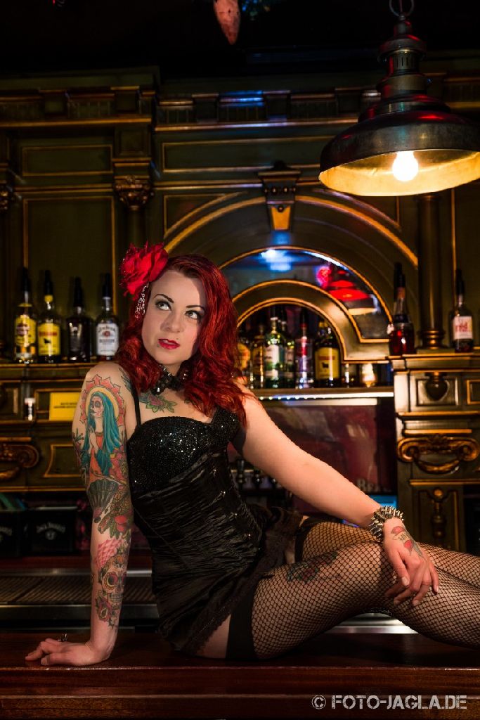 Modern Pinup Shooting mit Strange Pussycat
in der Rock-Kneipe Engel, Altstadt Dsseldorf