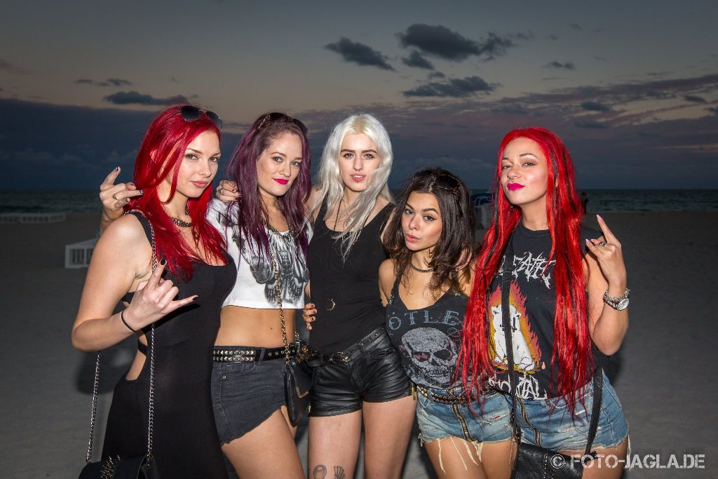 70000 Tons of Metal 2015 ::. Poolgirls @ Beachparty - South Beach, Miami
