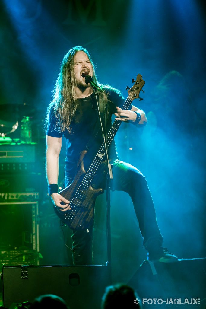 Insomnium als Vorband auf dem Ensiferum Konzert am 28.03.2015 im Tivoli in Bremen