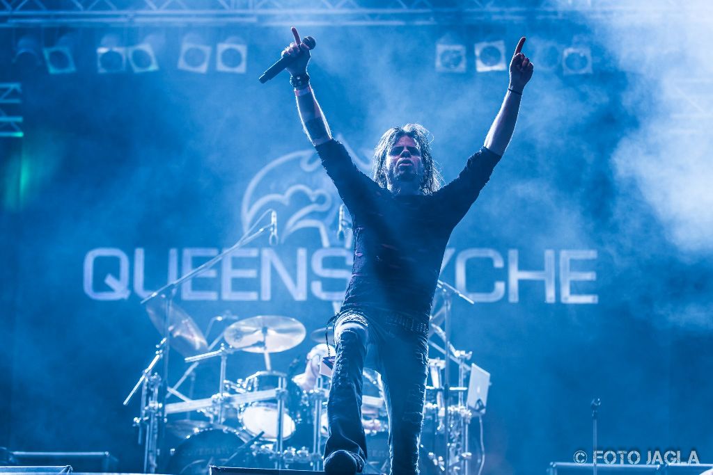 Metaldays 2015 (Day 1) ::. Queensrche