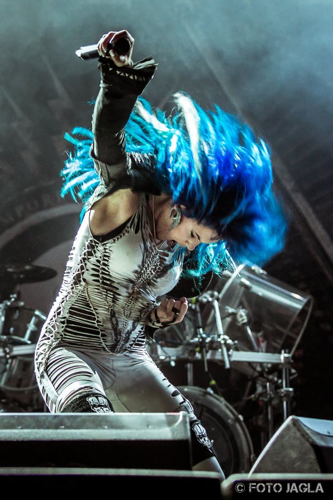 Alissa White-Gluz (Arch Enemy) auf dem Metaldays 2015 (Day 4)