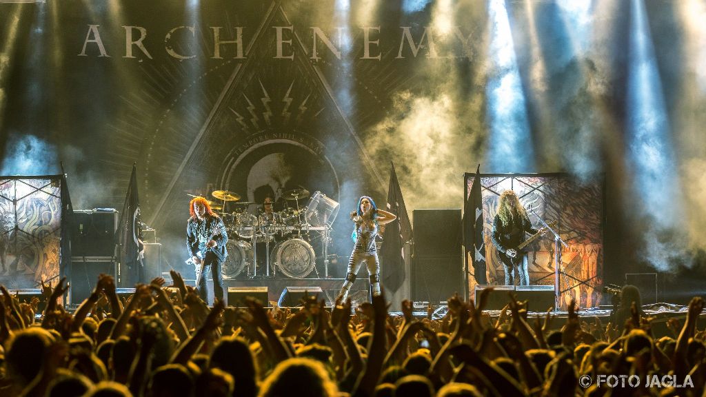 Metaldays 2015 (Day 4) ::. Arch Enemy