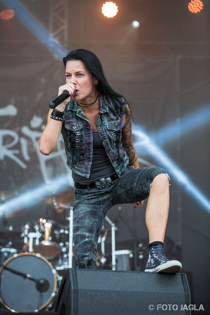 Cripper (Britta Grtz) auf dem Rockharz 2015