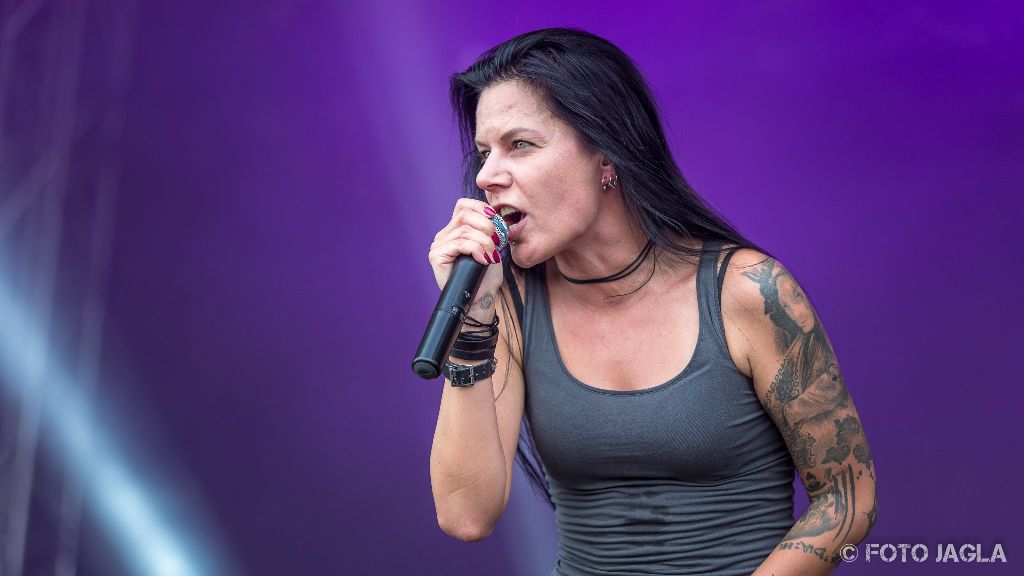 Cripper (Britta Grtz) auf dem Rockharz 2015