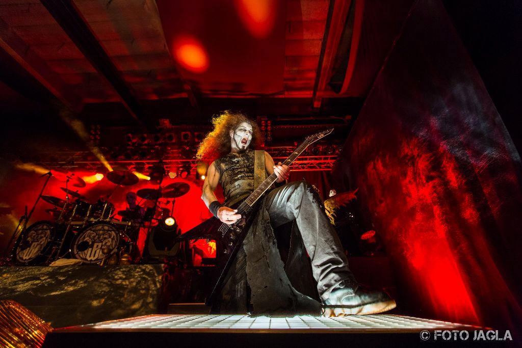 Powerwolf auf ihrer Wolfsnchte Tour am 05.09.2015 in der Live Music Hall in Kln