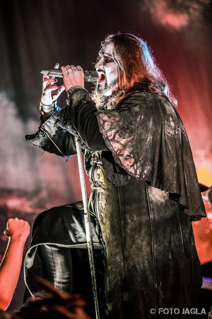 Powerwolf auf ihrer Wolfsnchte Tour 2015 am 06.09.2015 im Gebroeders De Nobel in Leiden