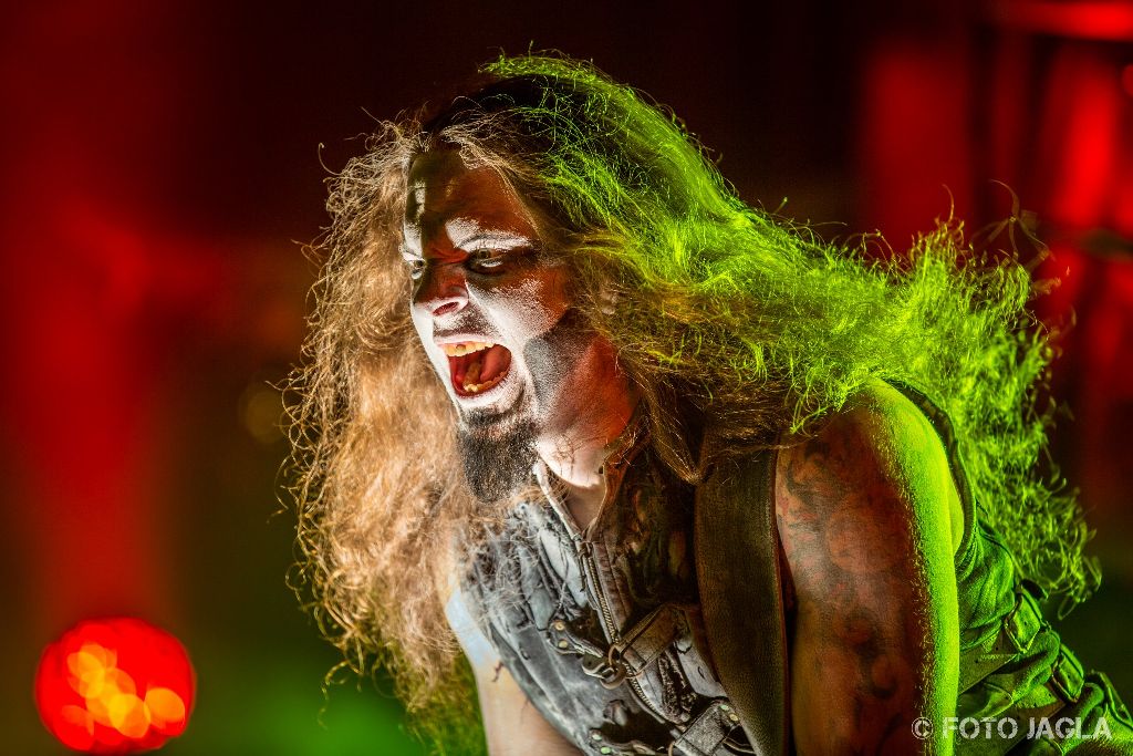 Powerwolf auf ihrer Wolfsnchte Tour 2015 am 06.09.2015 im Gebroeders De Nobel in Leiden