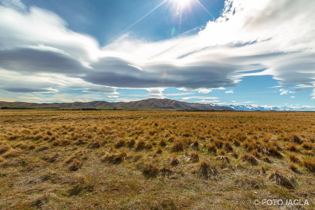 Steppe und Berglandschaft in der Nhe von Fairlie
Eine der schnsten Straen Neuseelands
Neuseeland (Sdinsel)