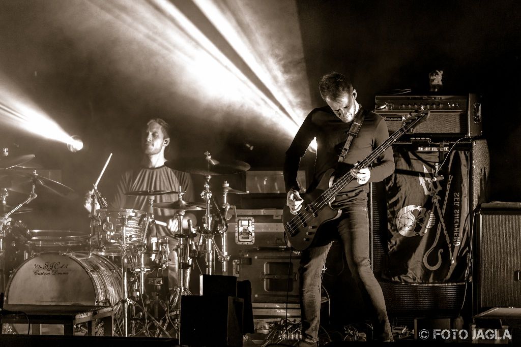 Architects als Support Band auf der Parkway Drive Tour am 18.02.2016 in der Turbinenhalle Oberhausen
