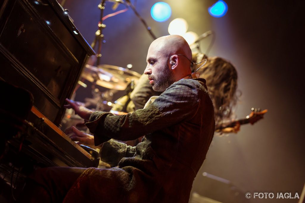 Fleshgod Apocalypse als Support-Act auf der Ensiferum The Return Of The One Man Army Tour am 20.04.2016 in Kln (Live Music Hall)