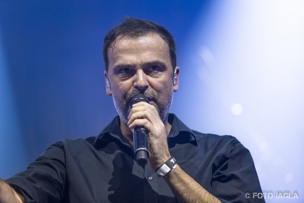 BLIND GUARDIAN auf dem Ruhrpott Metal Meeting 2016 in Oberhausen