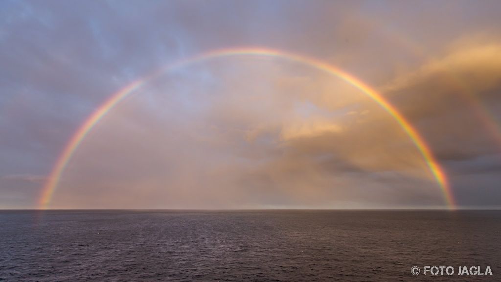 70000 Tons Of Metal 2017
Regenbogen beim Auslaufen des Hafens in Fort Lauderdale