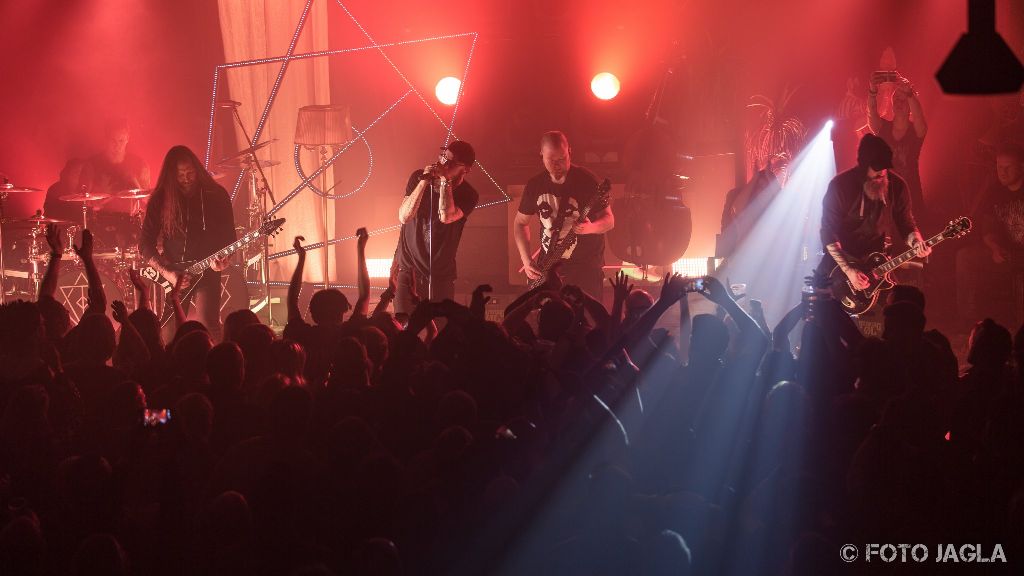 In Flames
Christuskirche in Bochum am 23.03.2017