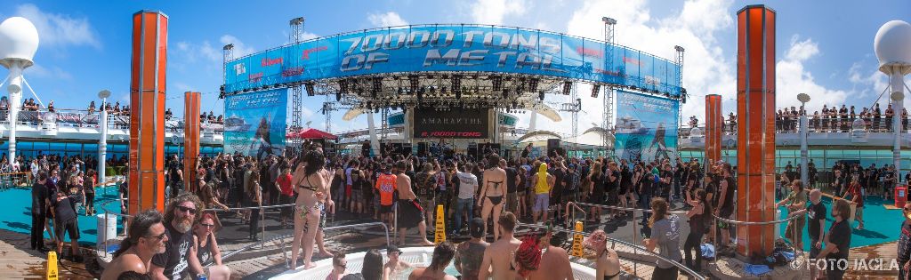 70000 Tons Of Metal 2017
Amaranthe auf der Pooldeck-Stage