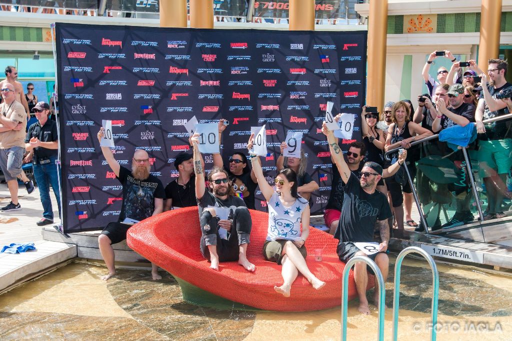 70000 Tons Of Metal 2017
Belly Flop Contest auf dem Pooldeck