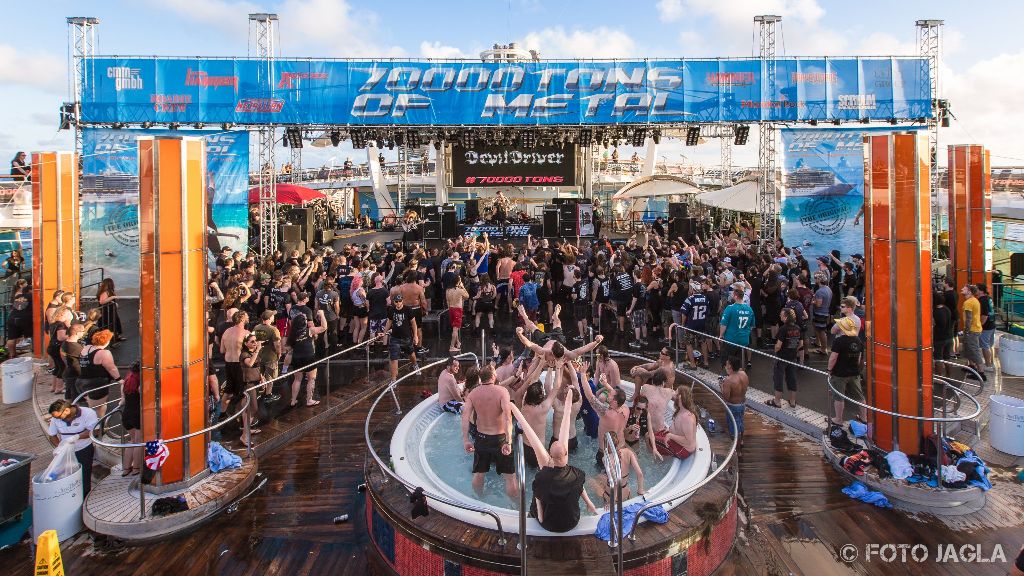 70000 Tons Of Metal 2017
Devil Driver auf der Pooldeck-Stage