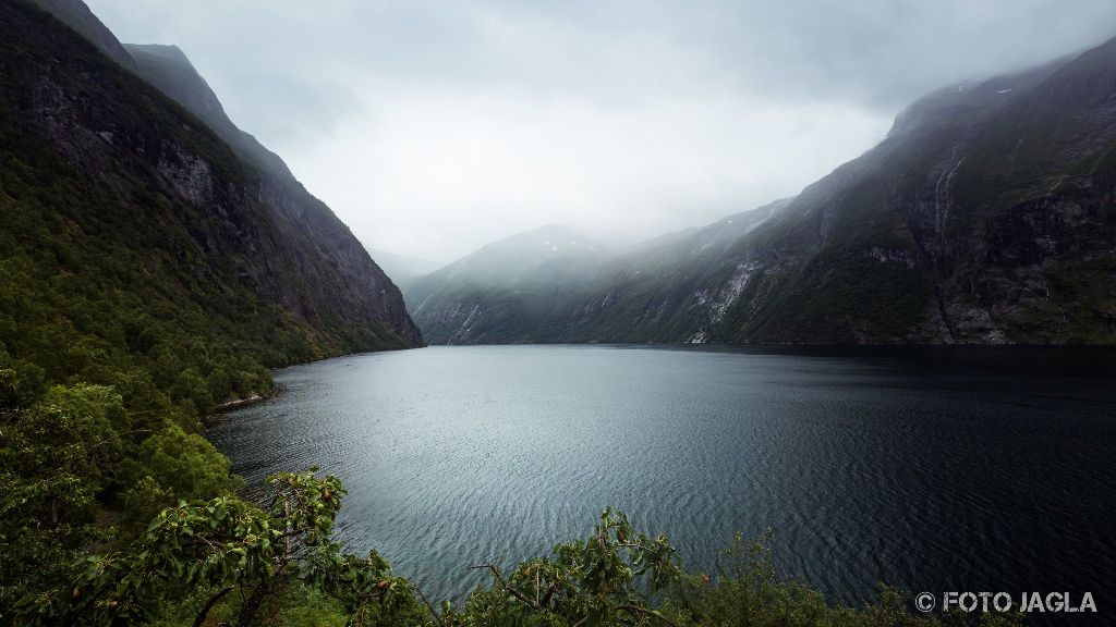 Norwegen 2017 - Geiranger Fjord
Unterwegs mit dem Kajak durch die Fjord-Landschaft