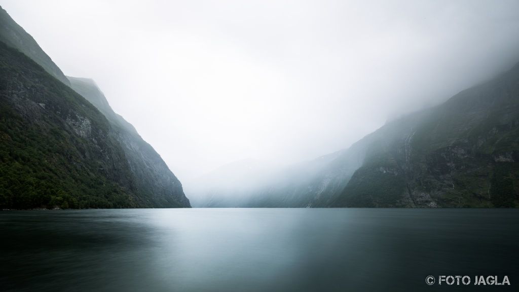 Norwegen 2017 - Geiranger Fjord
Unterwegs mit dem Kajak durch die Fjord-Landschaft