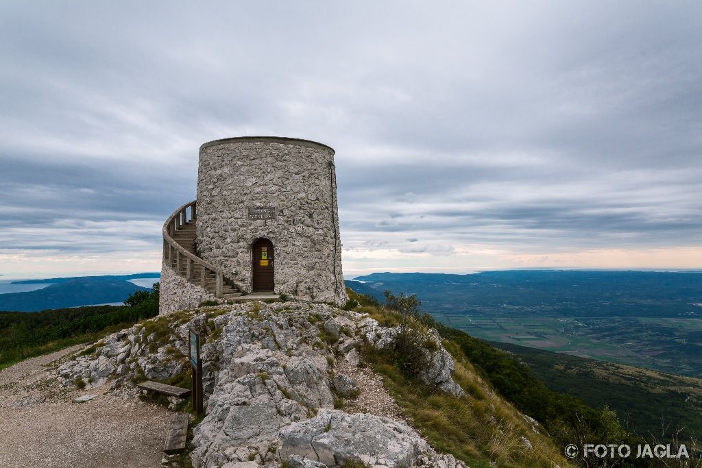 Kroatien 2017 - Ucka Gebirge
Auf dem Gipfel des Vojak
Ausblick über Istrien