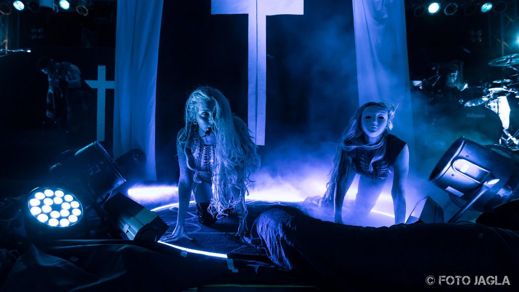 IN THIS MOMENT (Maria Brink)
Ritual Tour
12.06.2018 in Kln, Essigfabrik