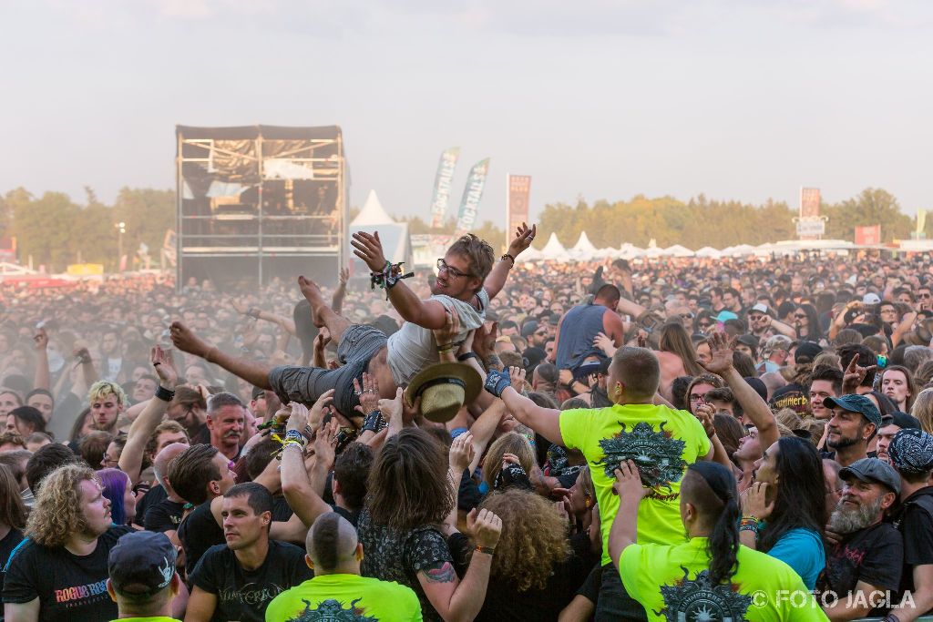 Summer Breeze Open Air 2018 in Dinkelsbhl (SBOA)
Crowd bei Kataklysm vor der T-Stage