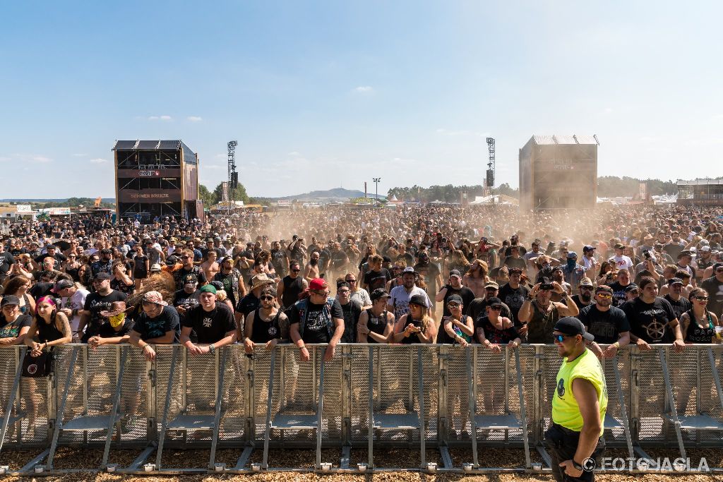 Summer Breeze Open Air 2018 in Dinkelsbhl (SBOA)
Fans bei Pro Pain vor der Main Stage