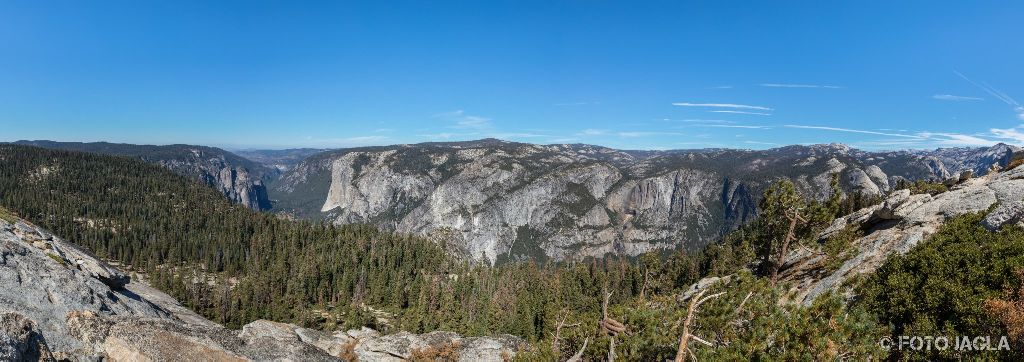 Kalifornien - September 2018
Ausblick vom Sentinel Dome
Yosemite National Park - Yosemite Valley, Mariposa Country