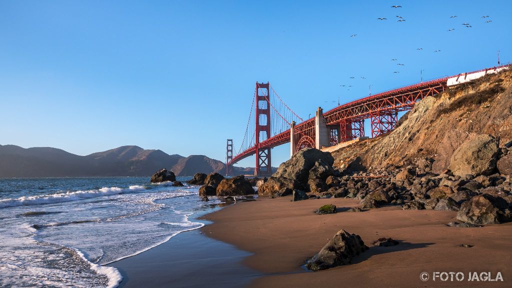 Kalifornien - September 2018
Golden Gate Bridge - Fort Point Rock
San Francisco - Marshall's Beach
