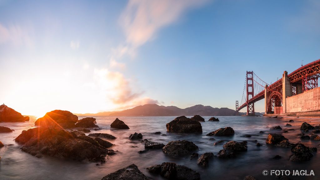 Kalifornien - September 2018
Golden Gate Bridge - Fort Point Rock
San Francisco - Marshall's Beach
