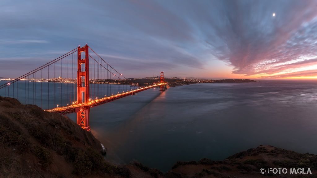 Kalifornien - September 2018
Sonnenuntergang an der Golden Gate Bridge
San Francisco - Battery Spencer
