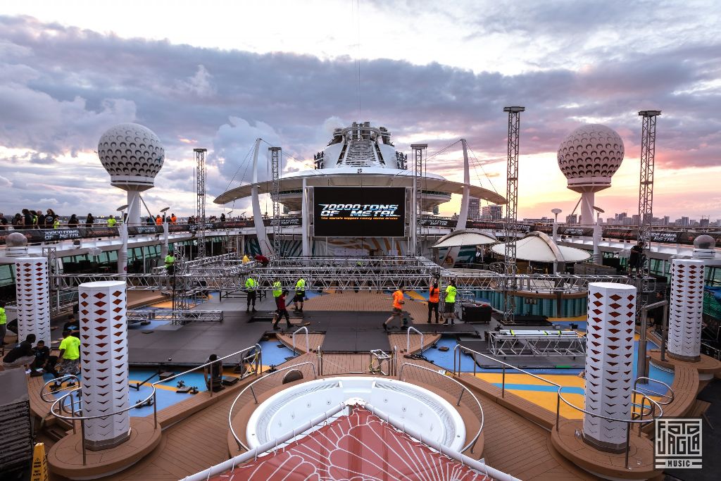 70000 Tons of Metal 2019
Pooldeck Stage is under construction