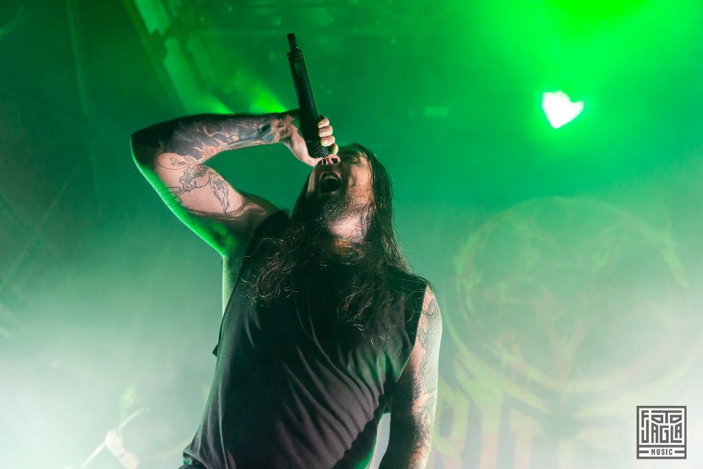 Thy Art Is Murder als Support-Act auf der Parkway Drive Reverence Tour 2019 in Kln (Palladium)