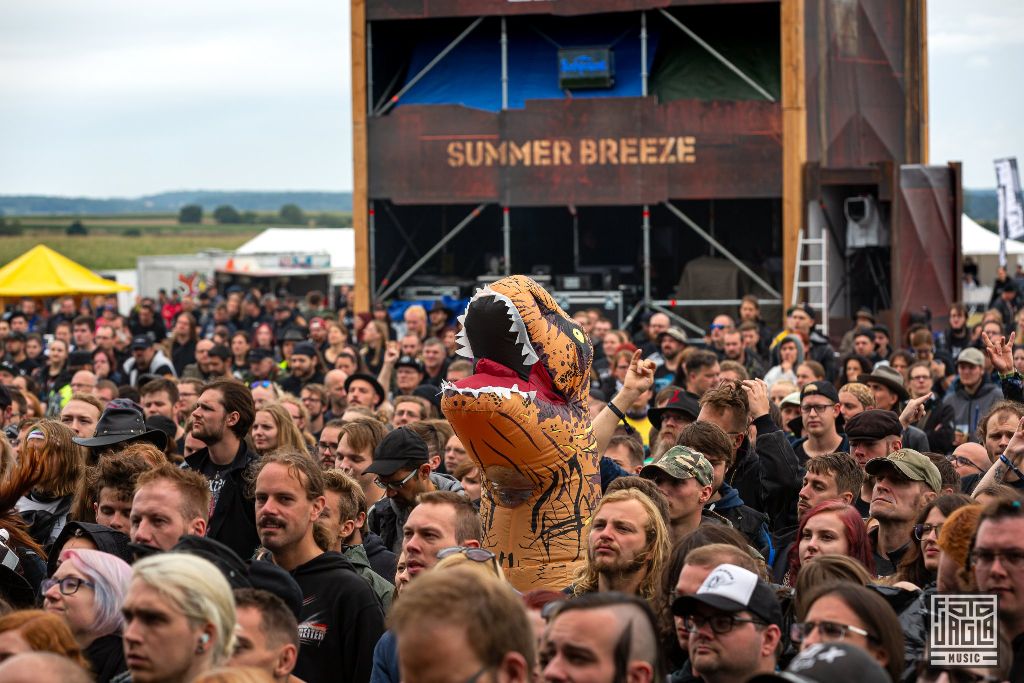 Summer Breeze Open Air 2019 in Dinkelsbhl (SBOA)
Crowd bei Lord of the Lost vor der Main Stage