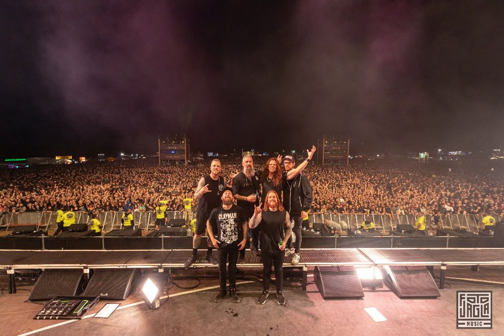 Summer Breeze Open Air 2019 in Dinkelsbhl (SBOA)
Abschlussfoto von In Flames auf der Main Stage