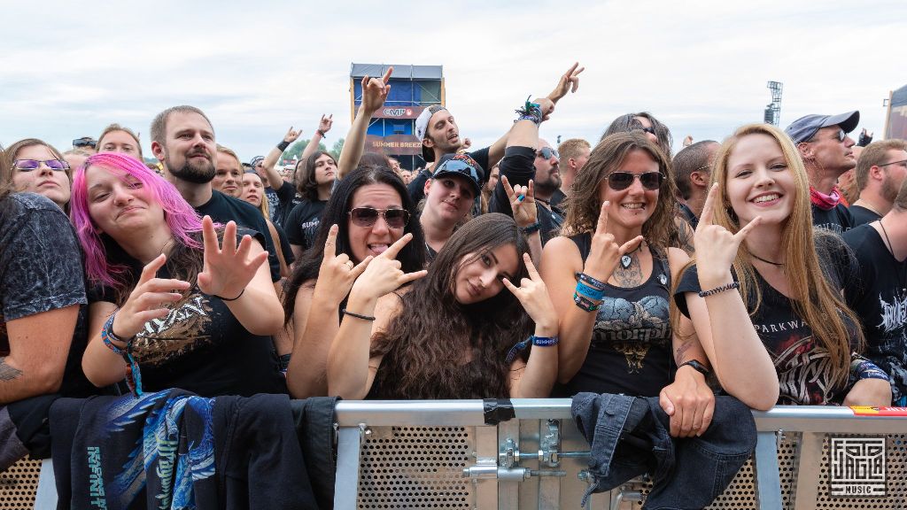 Summer Breeze Open Air 2019 in Dinkelsbhl (SBOA)
Impressionen bei Equilibrium vor der Main Stage