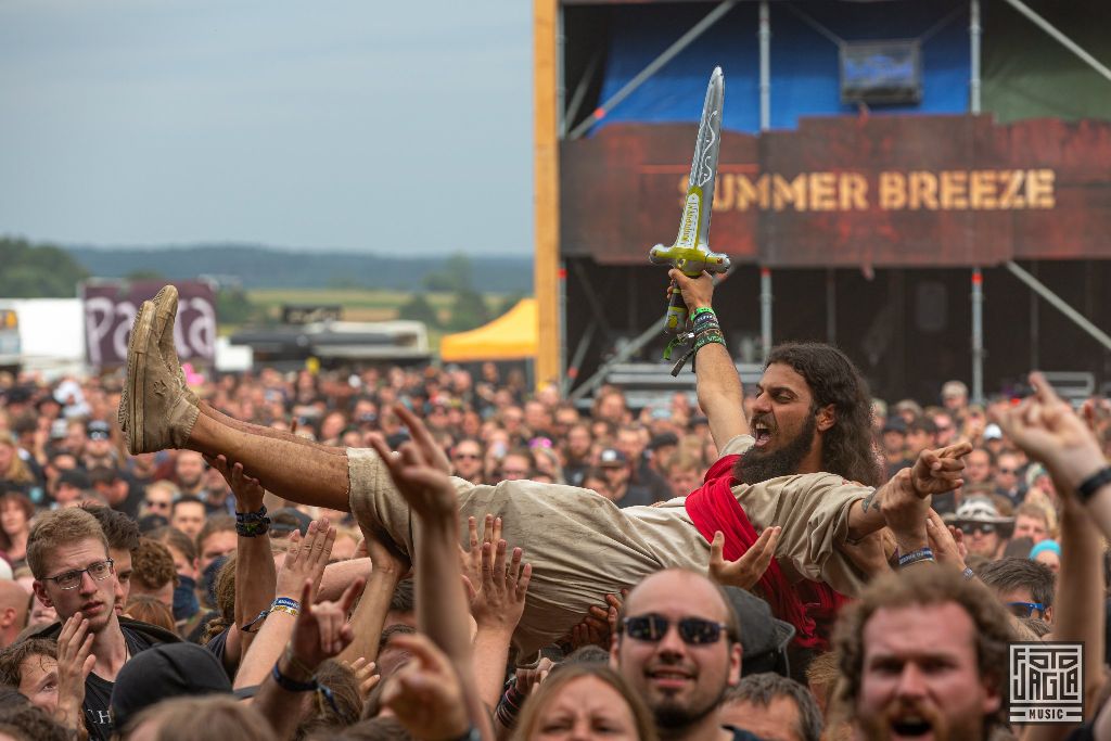 Summer Breeze Open Air 2019 in Dinkelsbhl (SBOA)
Impressionen bei Equilibrium vor der Main Stage