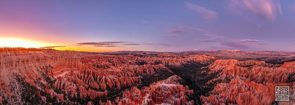 Sunset at Bryce Point in Bryce Canyon National Park
Utah 2019