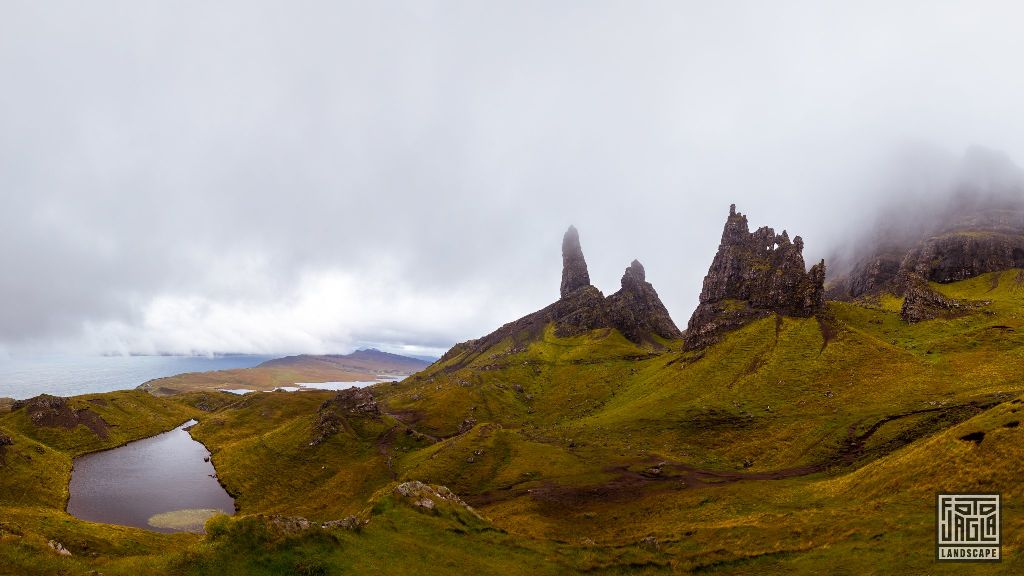 Old Man of Storr in Portree
Isle of Skye
Schottland - September 2020