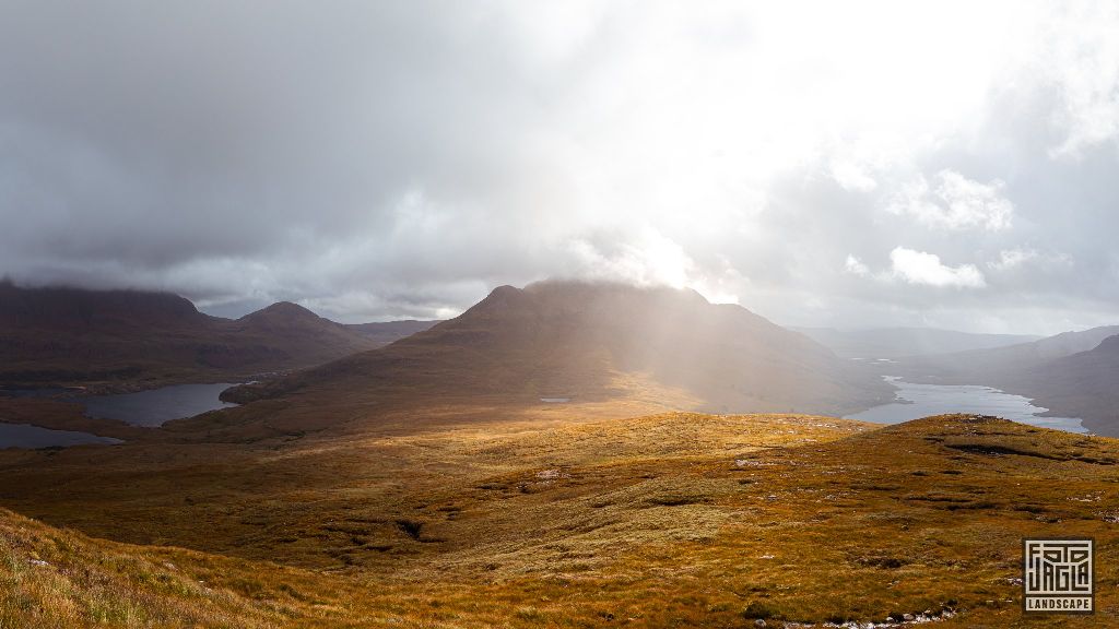 Ausblick vom Stac Pollaidh in den Highlands
Schottland - September 2020