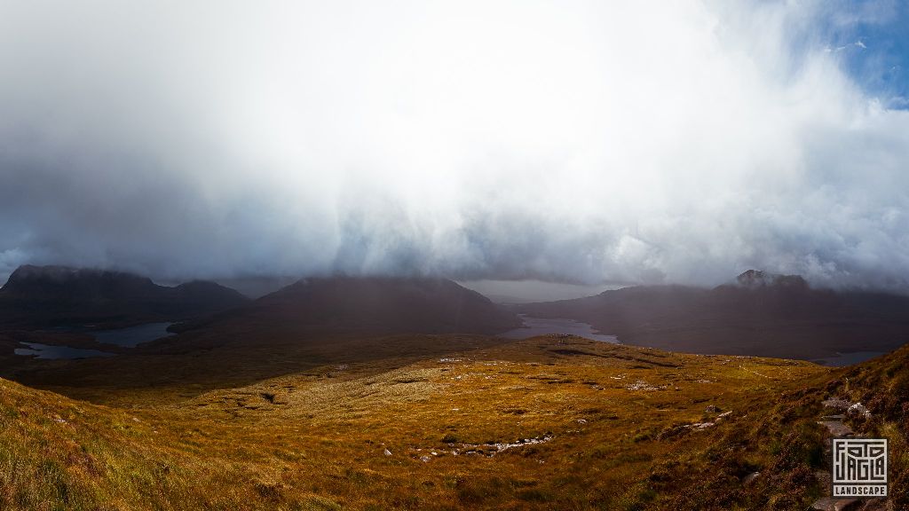 Ausblick vom Stac Pollaidh in den Highlands
Schottland - September 2020