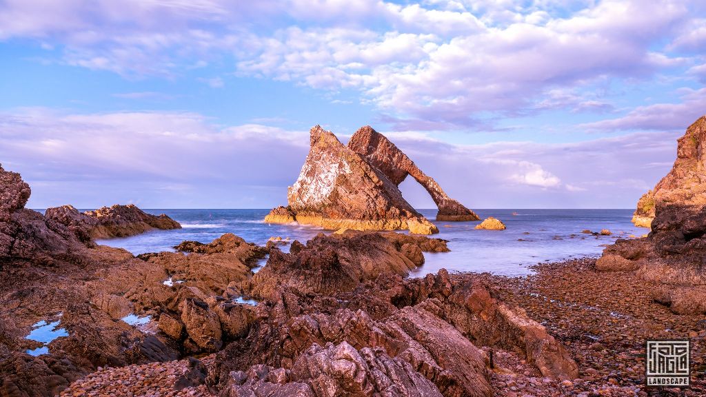 Bow Fiddle Rock zum Sonnenuntergang in Portknockie
Schottland - September 2020