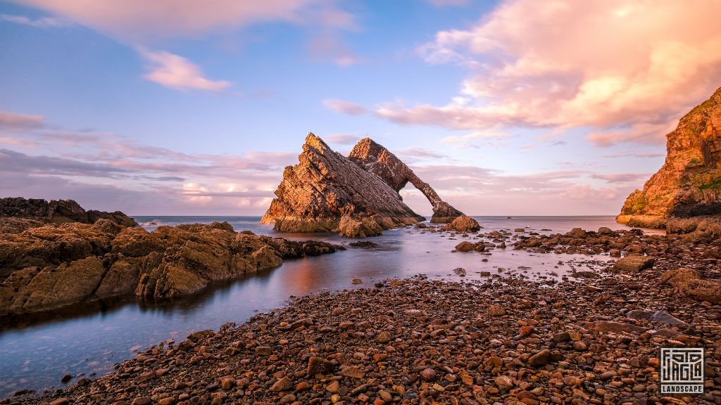 Bow Fiddle Rock zum Sonnenuntergang in Portknockie
Schottland - September 2020