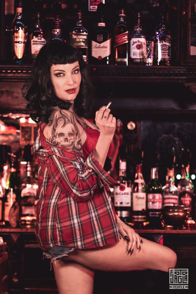 Kitty Blair - Sexy Shooting mit dem Erotikmodel
Papidoux, Altstadt Dsseldorf