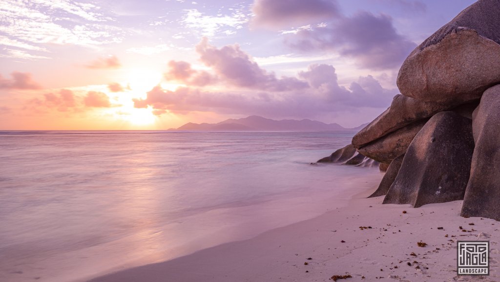 Sonnenuntergang am Anse Source d'Argent
La Digue, Seychellen 2021