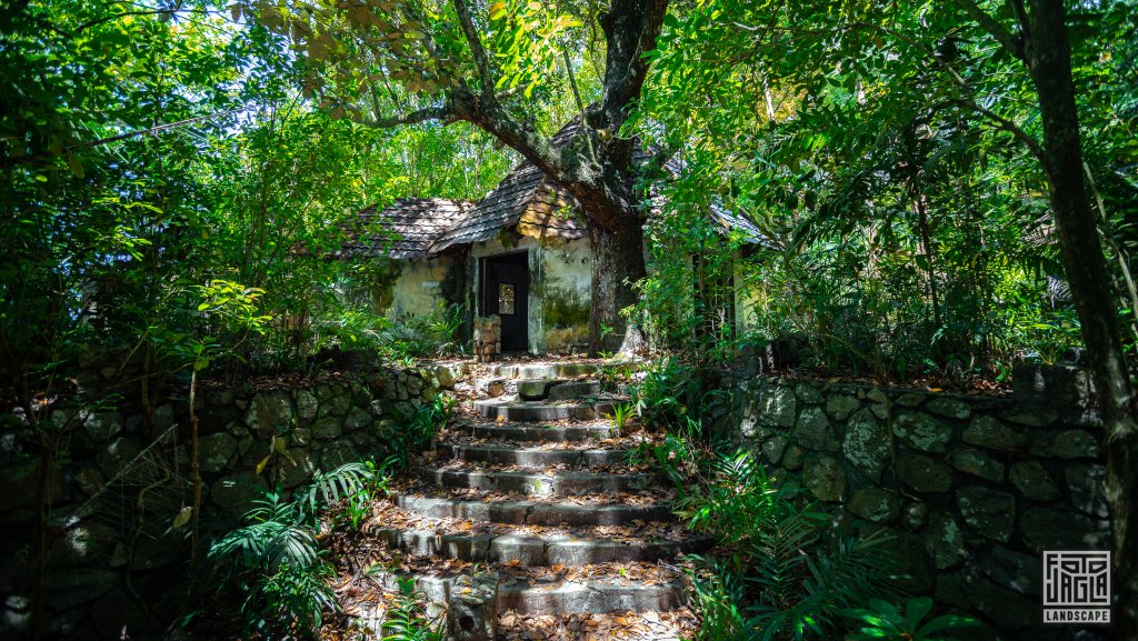 Ruine in der Nhe von La Scala im Nordwesten
Mah, Seychellen 2021