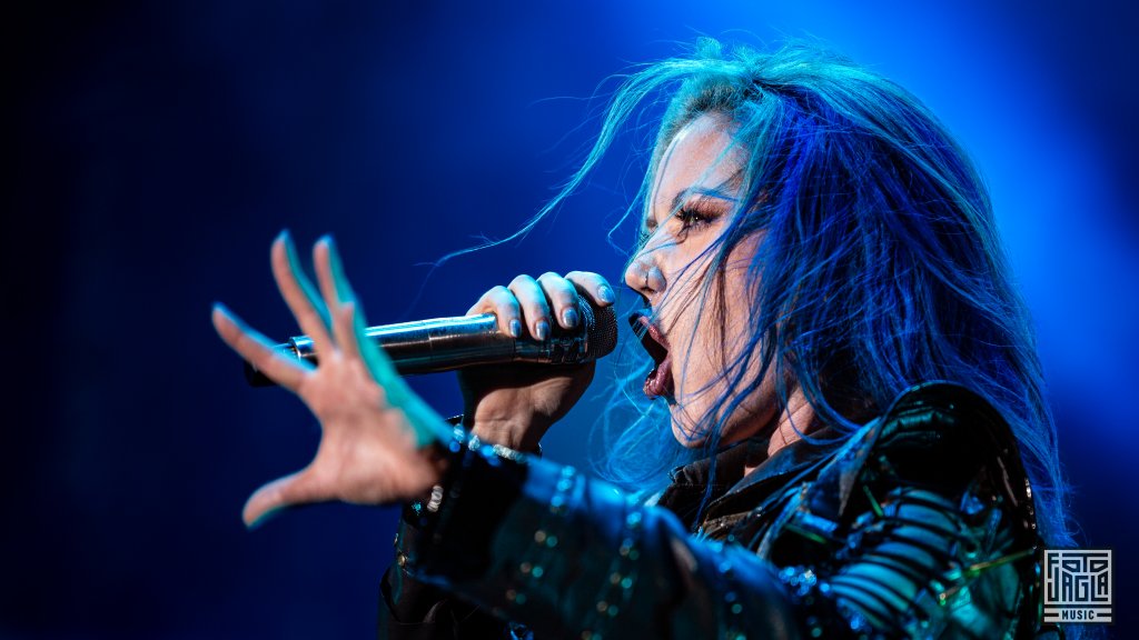 Summer Breeze Open Air 2022 in Dinkelsbhl
Arch Enemy - Mainstage
Alissa White-Gluz