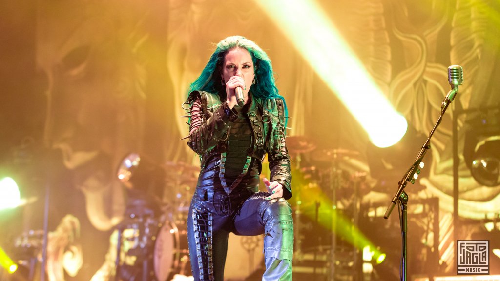 Summer Breeze Open Air 2022 in Dinkelsbhl
Arch Enemy - Mainstage
Alissa White-Gluz